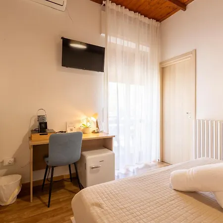 Acquacorrente - A Due Passi Dal Mare 3*